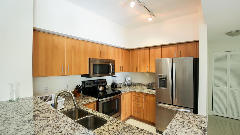 Pelicanstay In Coral Gables Miami מראה חיצוני תמונה