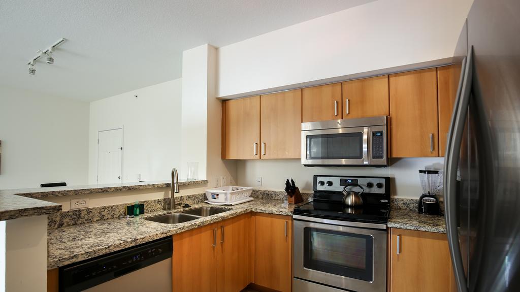Pelicanstay In Coral Gables Miami מראה חיצוני תמונה