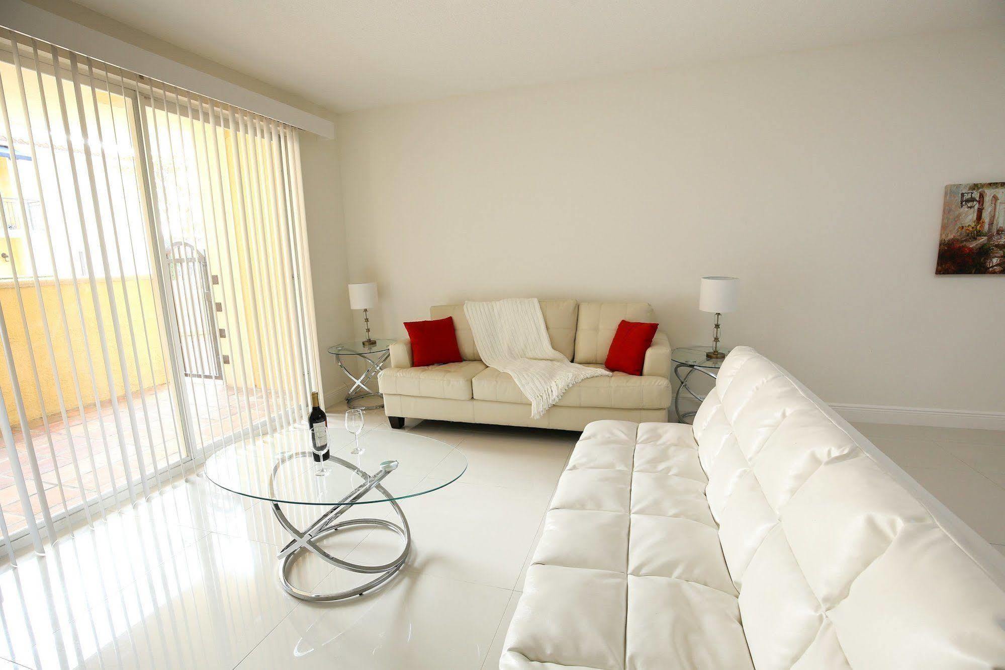 Pelicanstay In Coral Gables Miami מראה חיצוני תמונה