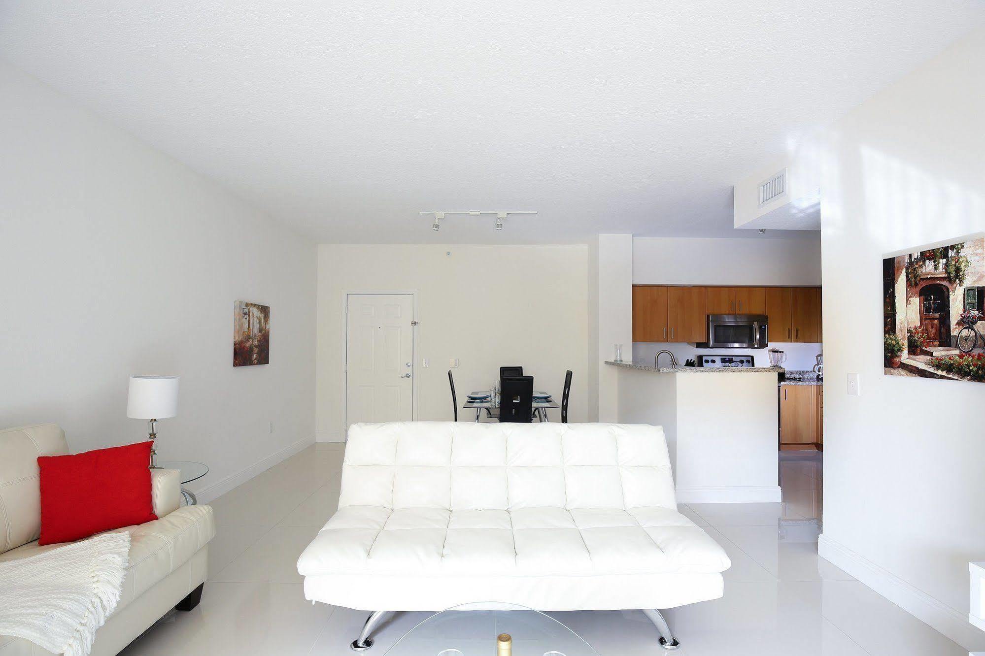 Pelicanstay In Coral Gables Miami מראה חיצוני תמונה