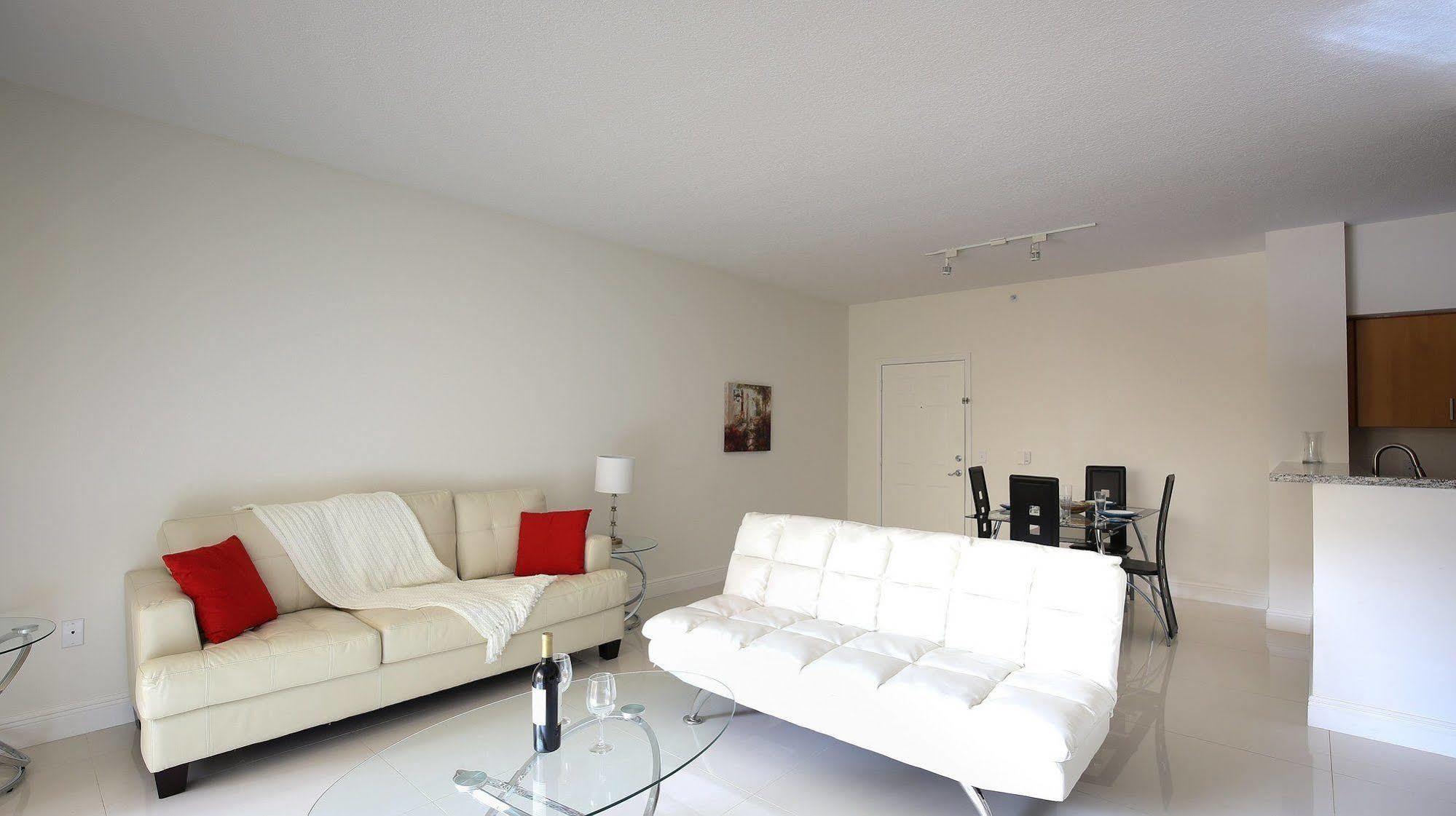 Pelicanstay In Coral Gables Miami מראה חיצוני תמונה