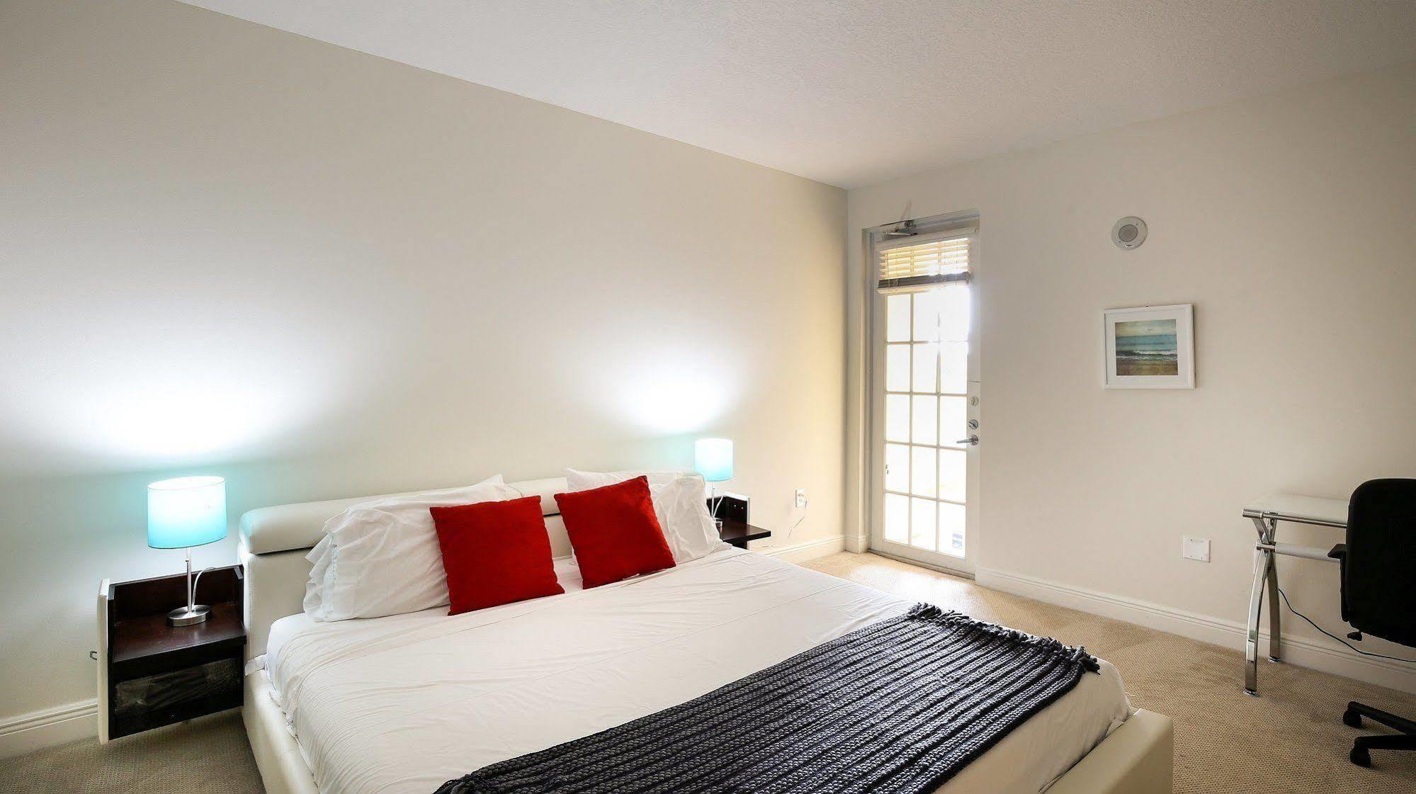 Pelicanstay In Coral Gables Miami מראה חיצוני תמונה