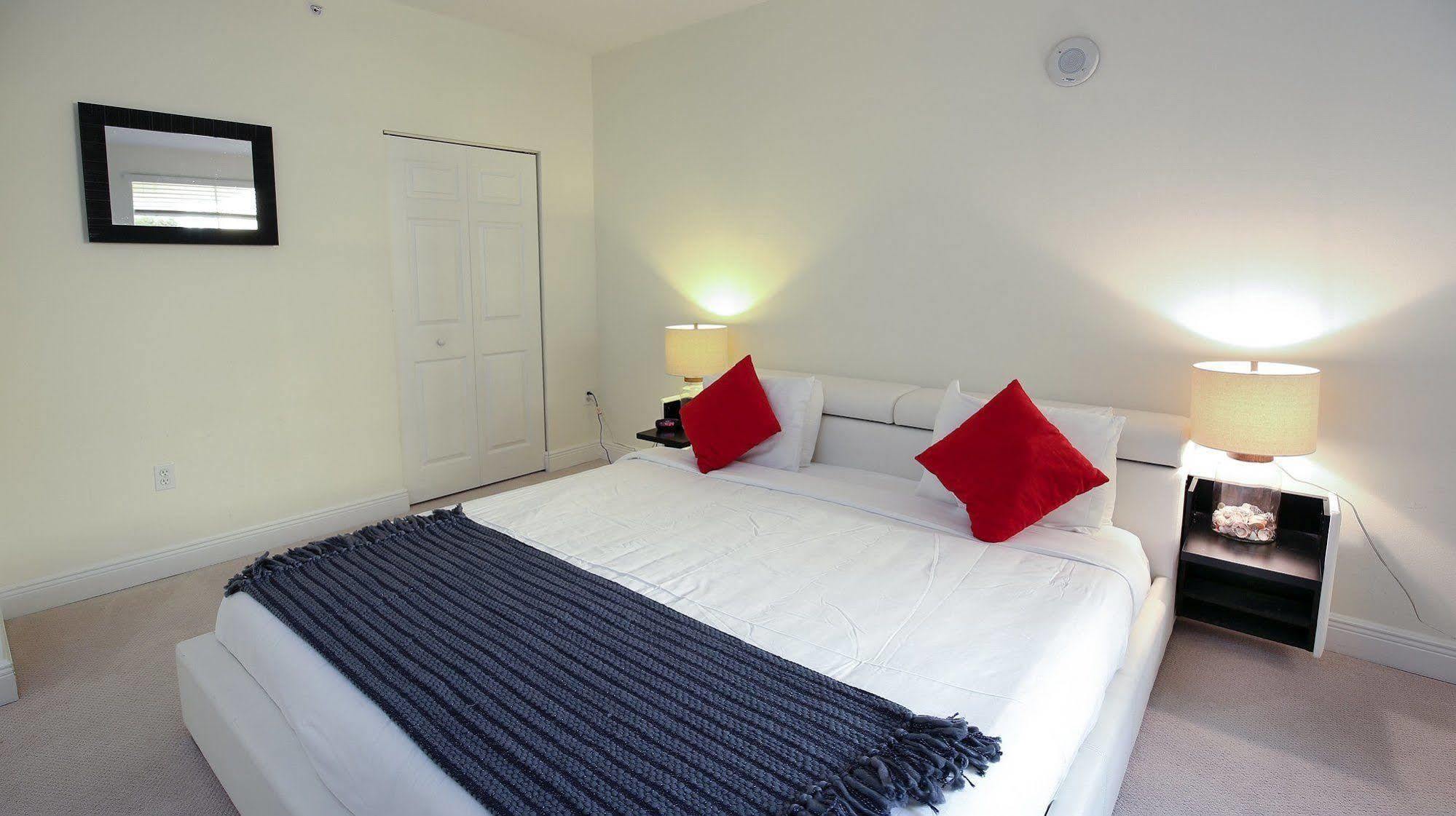 Pelicanstay In Coral Gables Miami מראה חיצוני תמונה